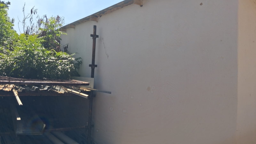 5 Bedroom Property for Sale in Mabopane Unit A North West